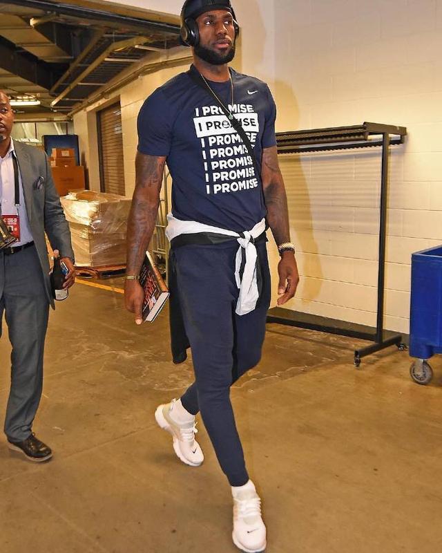 绿色星期一，美关税新政后游戏厂商大跌