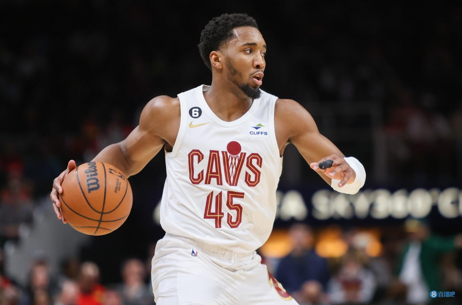 详解棒球规则中的“捕手干扰判定”对打者攻击侵略性的心理增益