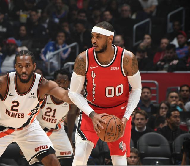NBA ｜ 塔图姆34+10 敳尔迪再克公鹿