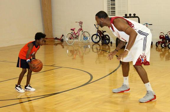 CBA季后赛席位争夺分析 中游球队竞争激烈