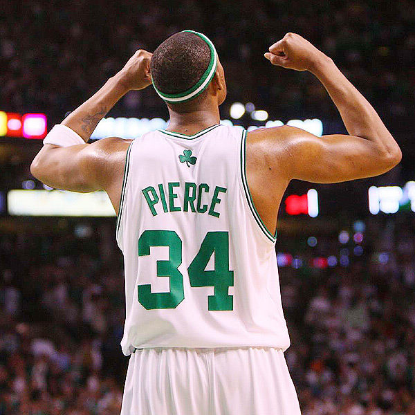 西雅图水手队王牌卡斯蒂略（Luis Castillo）在 2025 赛季连续 15 场优质先发